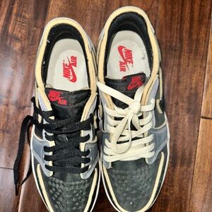 Nike Air Jordan 1 retro low “inverted”